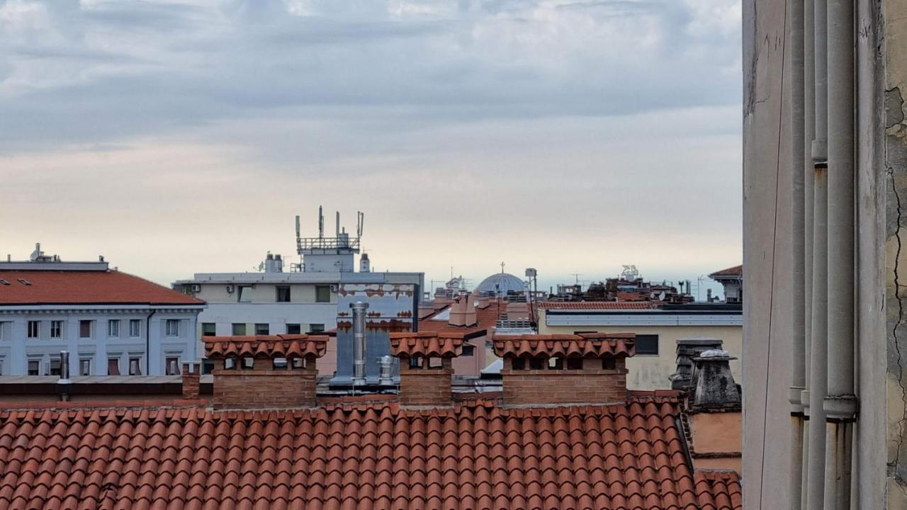 Appartamento Ospitale 7 Trieste Esterno foto